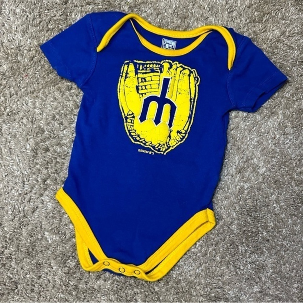 Vintage cooperstown Seattle Mariners onesie we